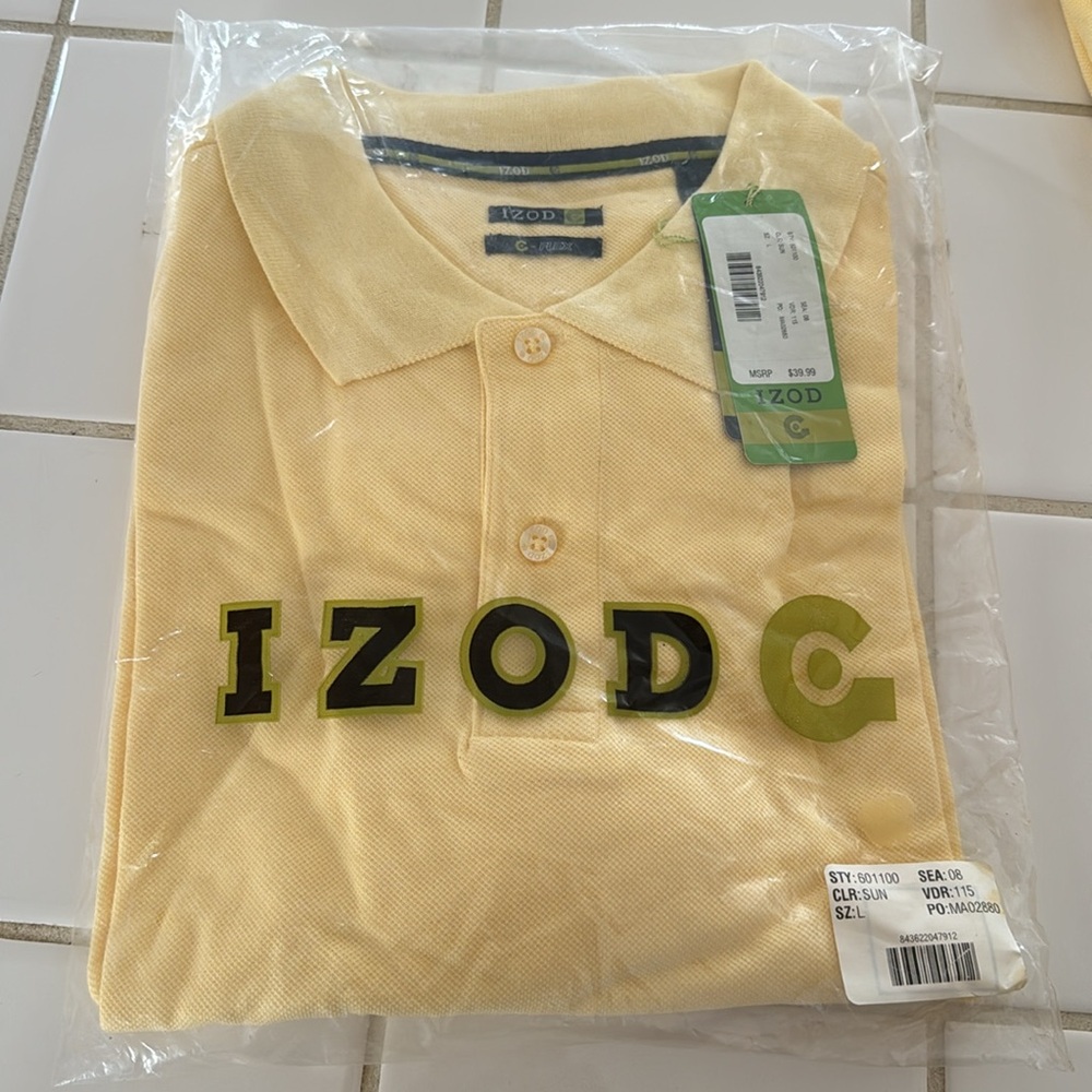 IZOD G-flex Performance Stretch size M spf 40